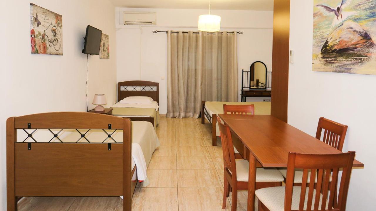 Kallisti Apartments スキアトスタウン エクステリア 写真