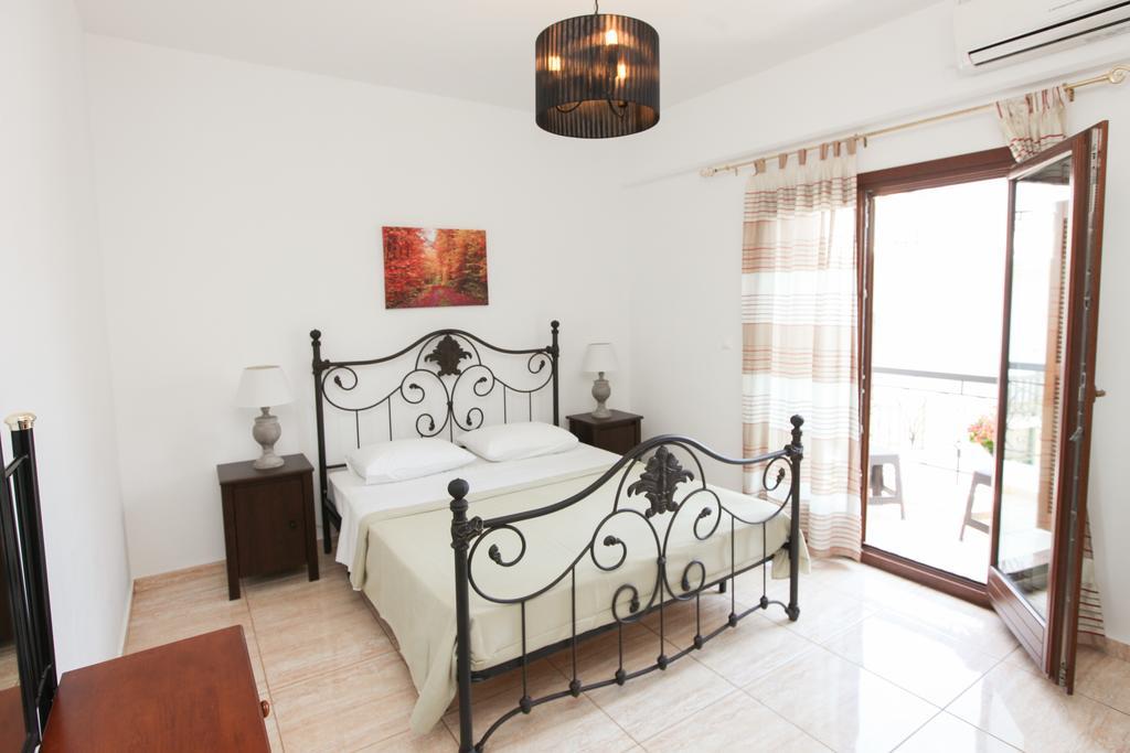 Kallisti Apartments スキアトスタウン 部屋 写真
