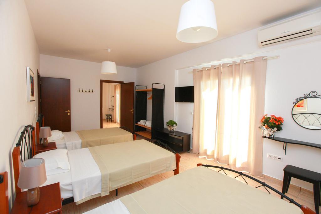 Kallisti Apartments スキアトスタウン 部屋 写真